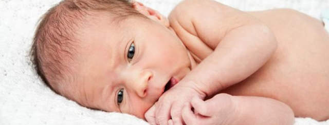 Ангиопатия сетчатки глаза у новорожденного ребенка