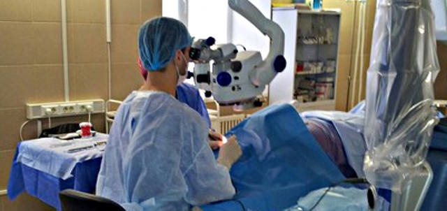 Трансплантация роговицы глаза