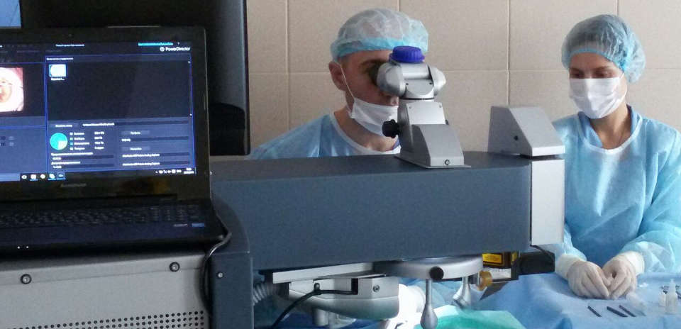 Оборудование для микрохирургии глаз